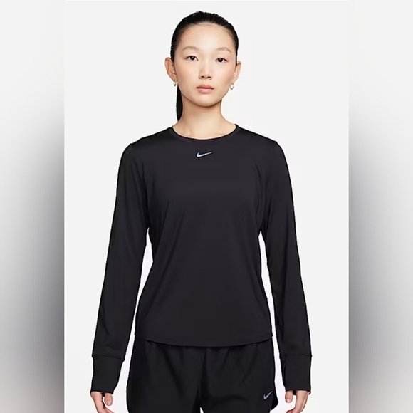 Womens Nike One Classic Black Dri-Fit Slim Fit Top Size Medium - Picture 1 of 6
